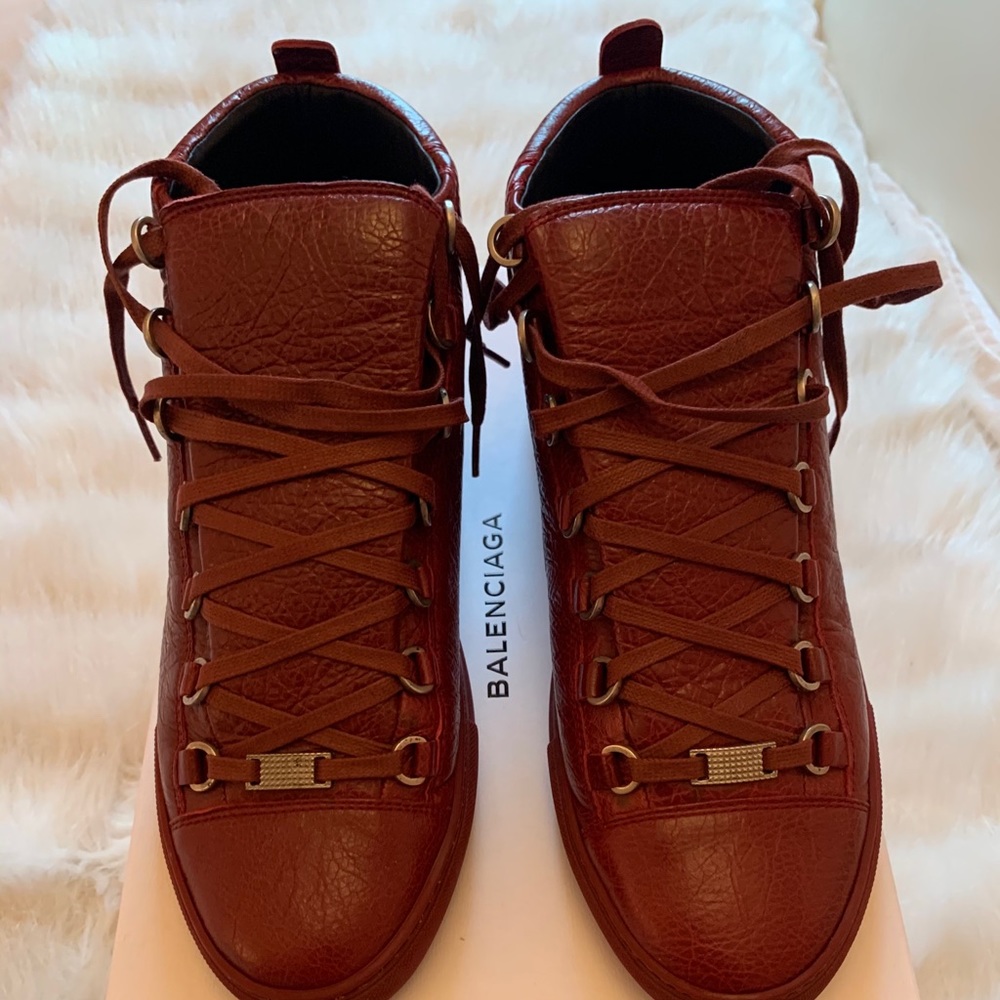 Men’s Balenciaga Sneakers Size 42